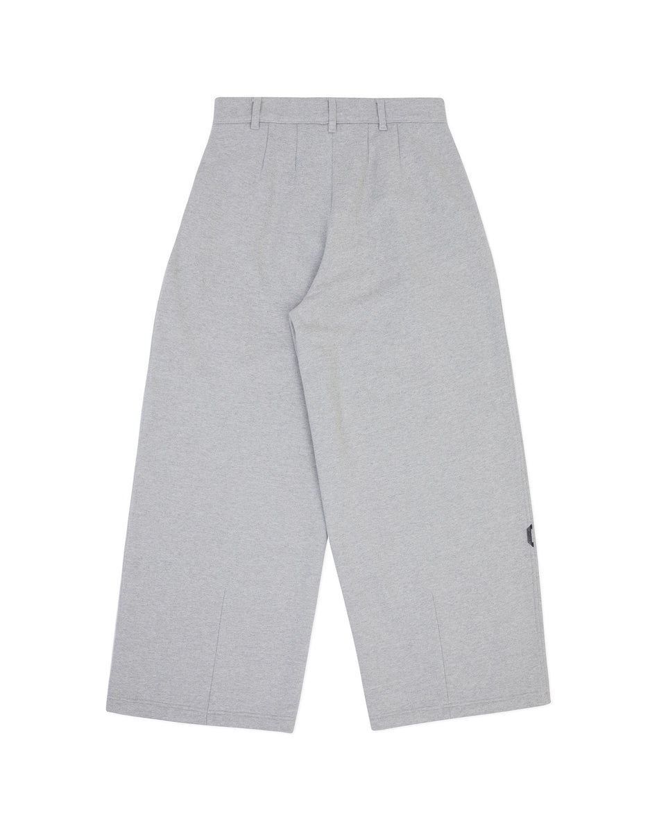 Puma ader error sweatpants hotsell